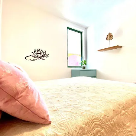 Apartamento Vista A La Piscina, Cerca De Playa, Tenerife Sur Costa Del Silencio