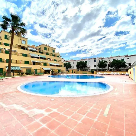 Appartamento Apartamento Vista A La Piscina, Cerca De Playa, Tenerife Sur