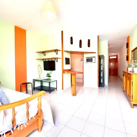 Appartamento Apartamento Vista A La Piscina, Cerca De Playa, Tenerife Sur